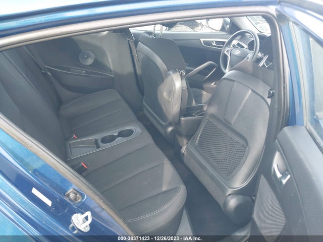 2016 HYUNDAI VELOSTER VIN: KMHTC6AD1GU277568