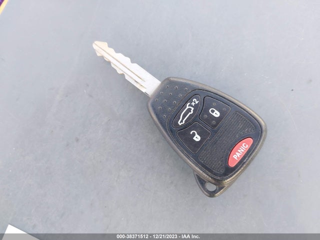 1C3CCBBG7EN117471 Chrysler 200 Touring