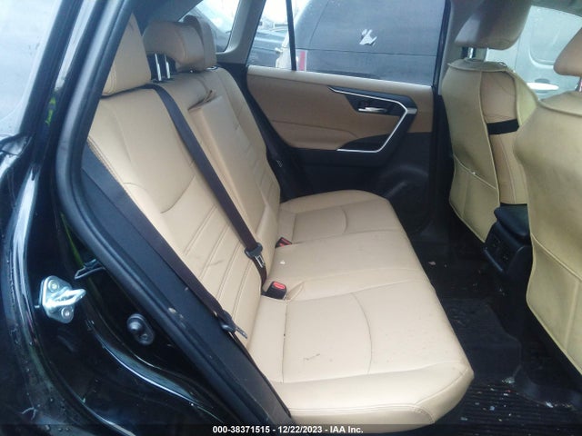 2022 TOYOTA RAV4 XLE PREMIUM HYBRID VIN: JTMB6RFV2ND532140