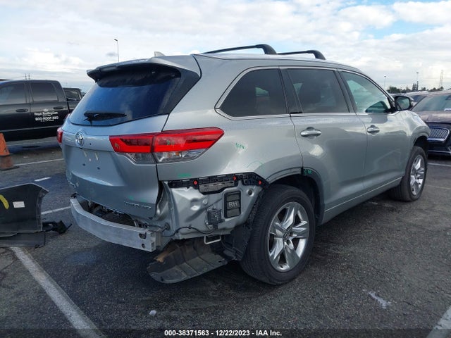 Toyota Highlander Limited 2019 5TDDZRFH9KS943402 Image 4