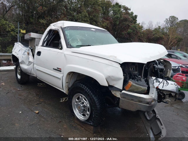 2003 CHEVROLET SILVERADO 2500HD LS VIN: 1GCHK24123E161565