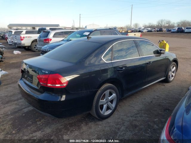 2013 VOLKSWAGEN PASSAT 1VWBN7A31DC093902 Photo 3