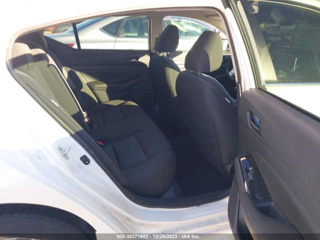 1N4BL4DVXPN313105 Nissan Altima Sv Fwd