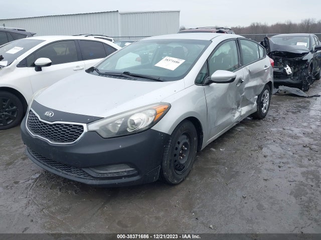 KIA FORTE LX 2015 KNAFK4A68F5296232 Image 2