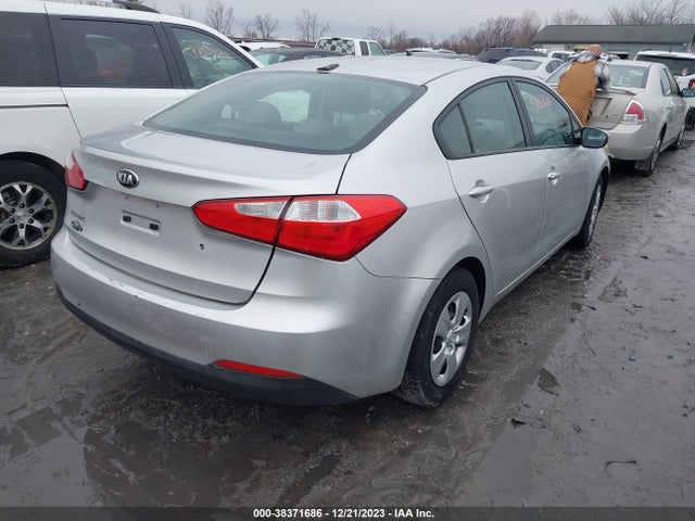 KIA FORTE LX 2015 KNAFK4A68F5296232 Image 4