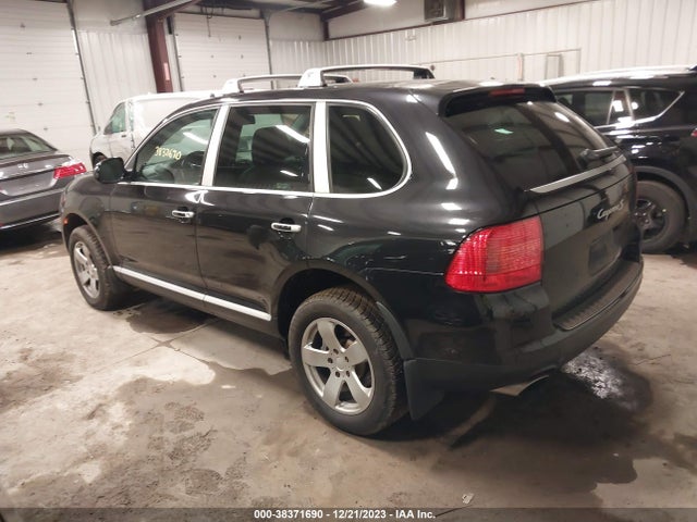 2004 PORSCHE CAYENNE WP1AB29P84LA73579 Photo 2