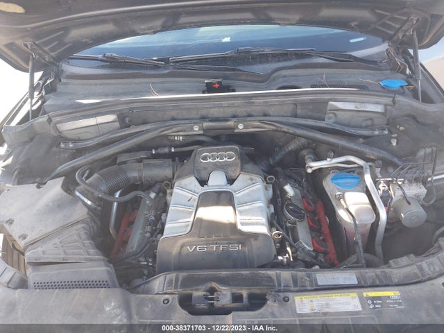 WA1CCAFP2GA077823 Audi Sq5 3.0t Premium Plus