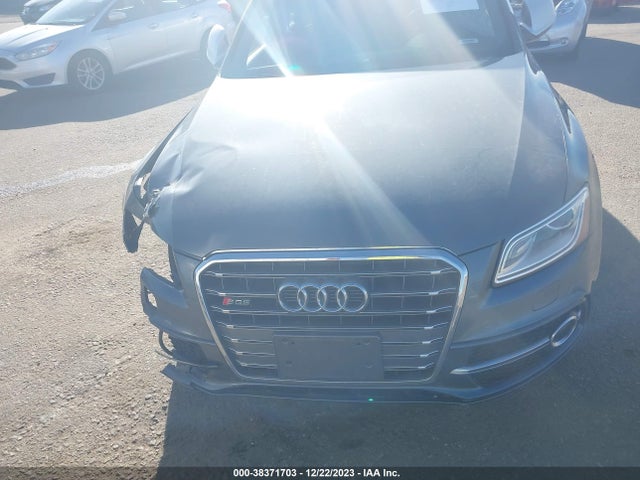 WA1CCAFP2GA077823 Audi Sq5 3.0t Premium Plus
