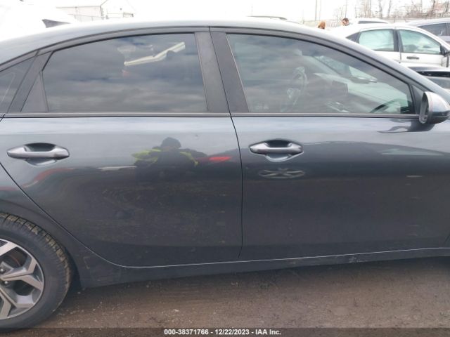 3KPF24AD6KE049808 KIA Forte Lxs
