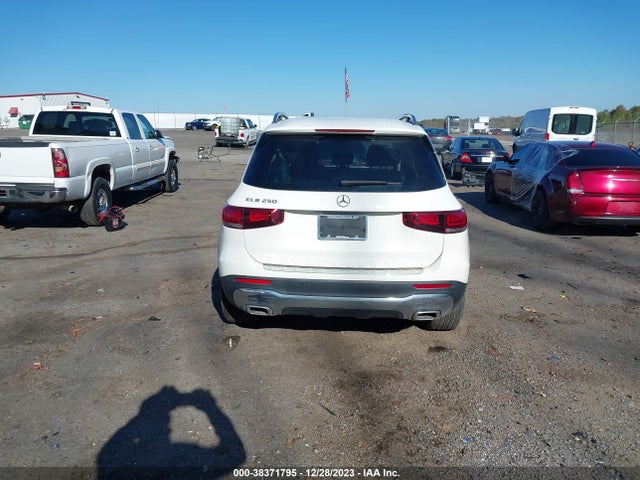 2022 MERCEDES-BENZ GLB 250 VIN: W1N4M4GB7NW197010
