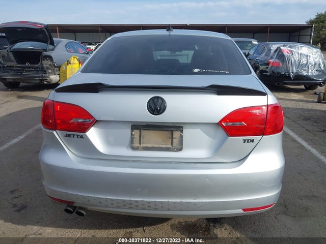 2013 VOLKSWAGEN JETTA 2.0L TDI VIN: 3VWLL7AJ3DM411235