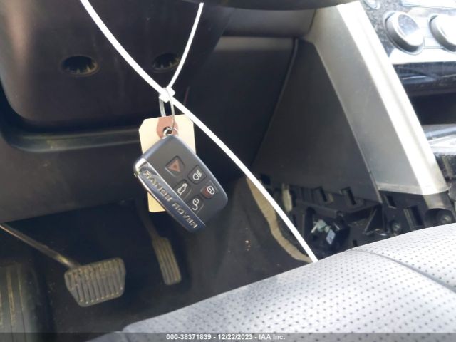 SALRRBBVXHA013211 Land Rover Discovery Hse