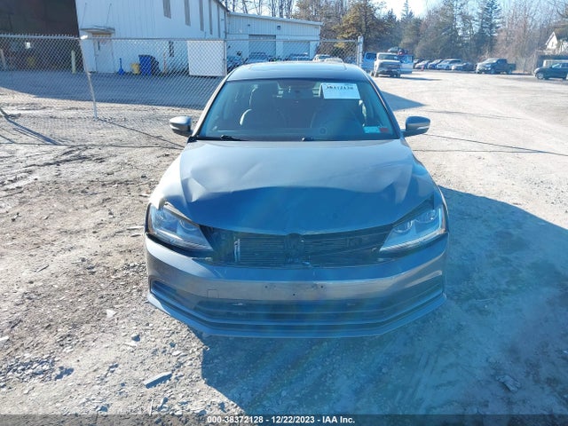 2017 VOLKSWAGEN JETTA 1.4T SE VIN: 3VWDB7AJ6HM207610