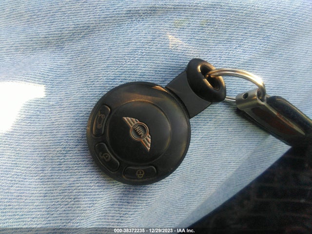 2009 MINI COOPER WMWMF33519TU71978 Photo 10