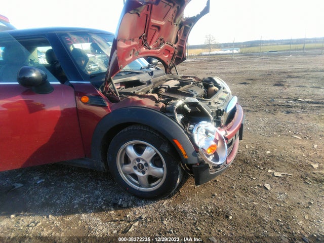 2009 MINI COOPER WMWMF33519TU71978 Photo 5