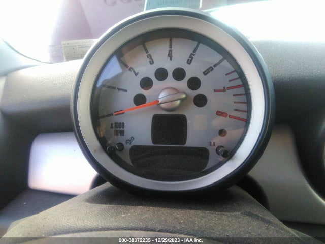 2009 MINI COOPER WMWMF33519TU71978 Photo 6