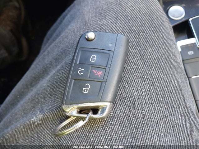 2019 VOLKSWAGEN TIGUAN 2.0T SE/2.0T SEL/2.0T SEL R-LINE/2.0T SEL R-LINE BLACK VIN: 3VV2B7AX7KM144251