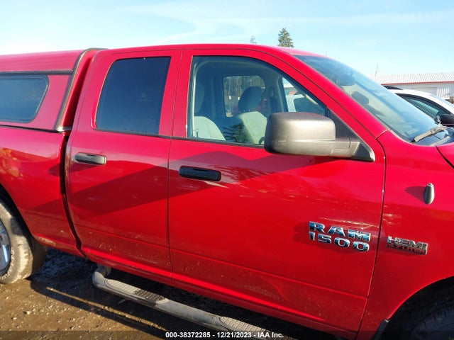 RAM 1500 Express Quad Cab 4x4 6'4 Box 2017 1C6RR7FT1HS831439 Image 14
