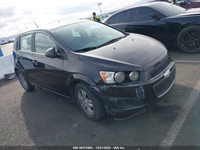 Chevrolet Sonic Lt Auto 2015 1G1JC6SH2F4123410 Image 1