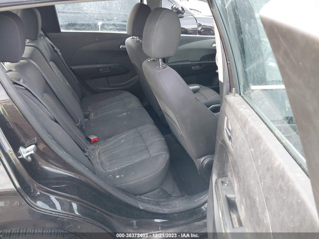Chevrolet Sonic Lt Auto 2015 1G1JC6SH2F4123410 Image 8