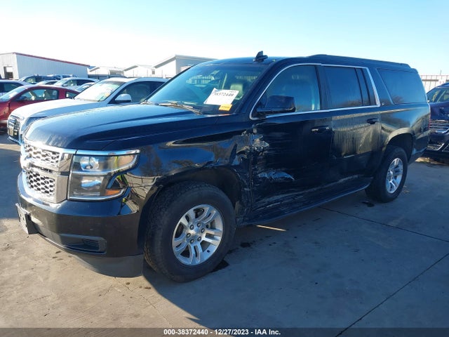 Chevrolet Suburban Lt 2018 1GNSCHKC0JR396487 Image 2
