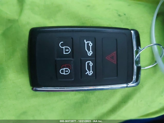 2020 JAGUAR I-PACE SADHC2S16L1F79495 Photo 10