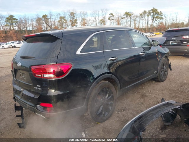 2020 KIA SORENTO 3.3L EX VIN: 5XYPHDA56LG653990