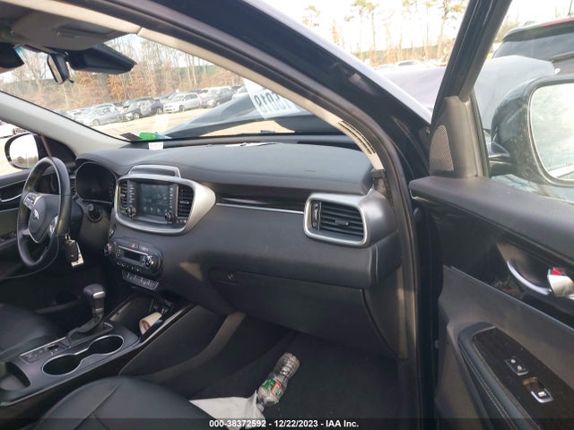 2020 KIA SORENTO 3.3L EX VIN: 5XYPHDA56LG653990
