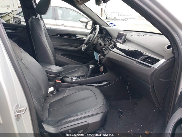 BMW X1 Xdrive28i 2016 WBXHT3C30G5E55466 Image 5