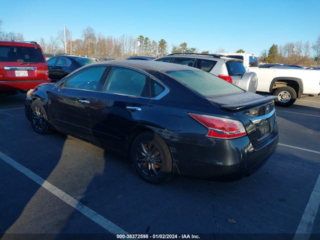Nissan Altima 2.5 S 2015 1N4AL3AP3FC421667 Image 3