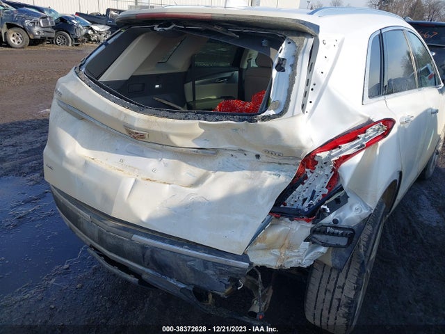 1GYKNDRS3PZ185487 Cadillac Xt5 Awd Premium Luxury