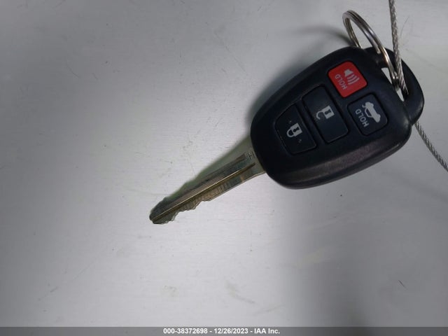 Toyota COROLLA LE 2015 5YFBURHE1FP286084 Image 11