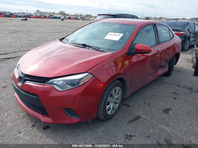 Toyota COROLLA LE 2015 5YFBURHE1FP286084 Image 2