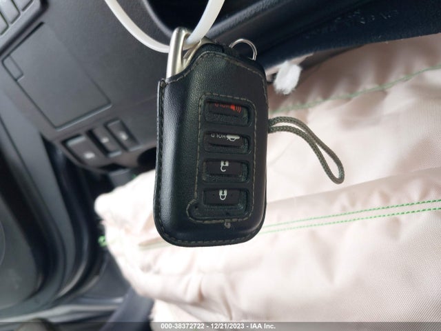 JTHBK1GG0F2204269 Lexus ES 350