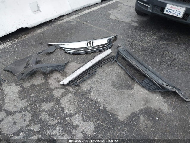 Honda ACCORD LX 2017 1HGCR2F36HA214224 Image 12