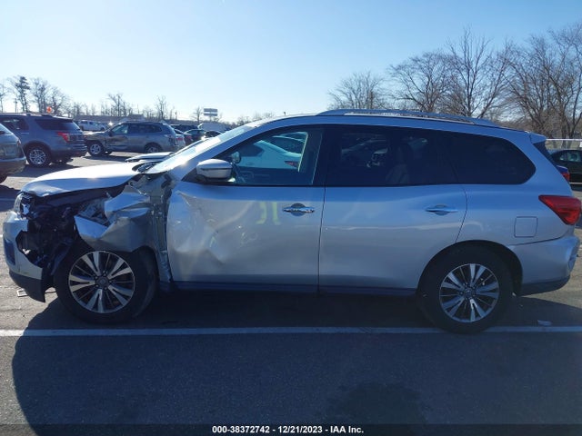 2019 NISSAN PATHFINDER SV VIN: 5N1DR2MM6KC577130