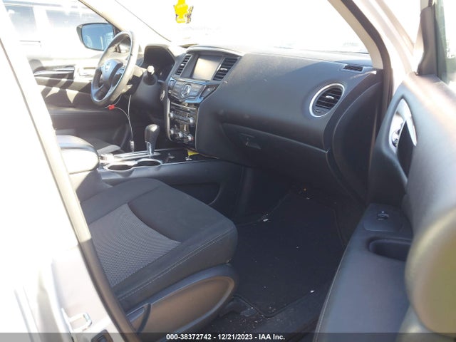 2019 NISSAN PATHFINDER SV VIN: 5N1DR2MM6KC577130