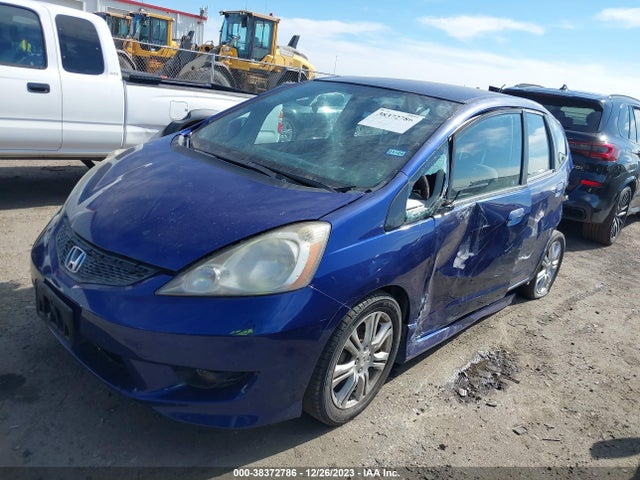 2010 HONDA FIT SPORT VIN: JHMGE8H45AC009412