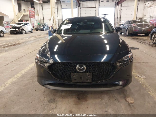 JM1BPAKL2N1521451 Mazda Mazda3 Select
