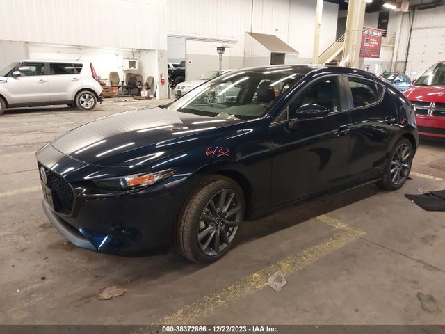 JM1BPAKL2N1521451 Mazda Mazda3 Select