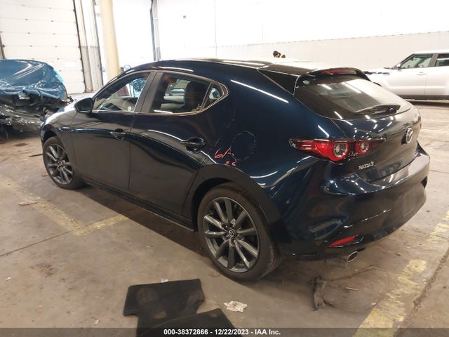 JM1BPAKL2N1521451 Mazda Mazda3 Select
