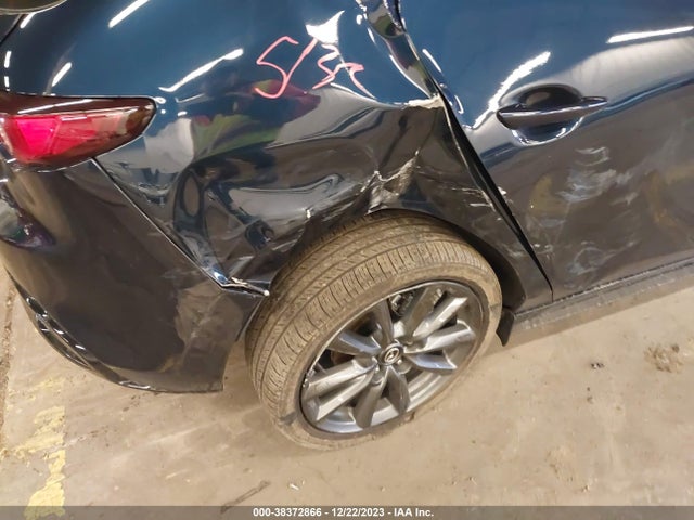 JM1BPAKL2N1521451 Mazda Mazda3 Select