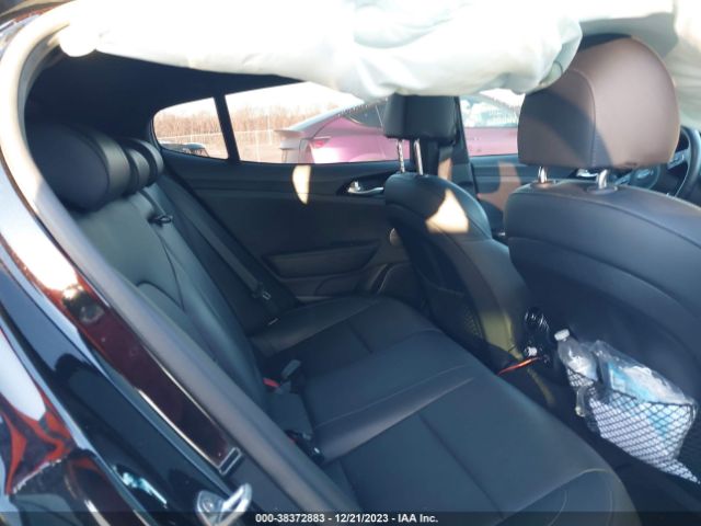 KNAE15LA4L6081670 KIA Stinger Gt-line