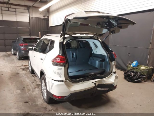 2018 NISSAN ROGUE JN8AT2MV9JW304234 Photo 2