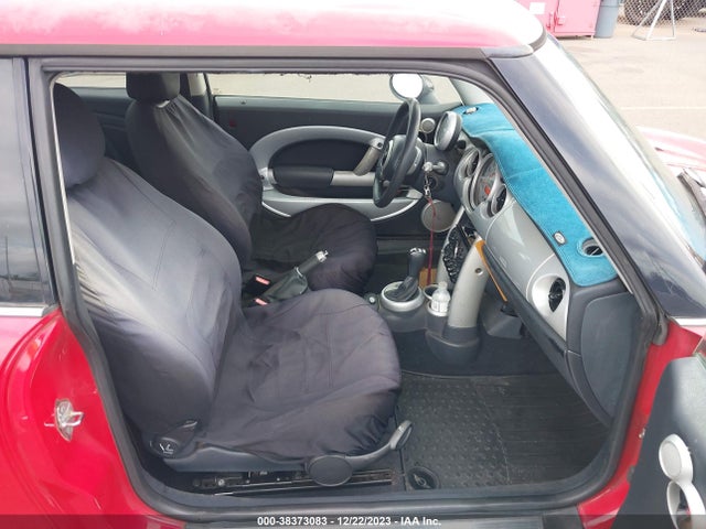 2003 MINI COOPER HARDTOP WMWRC33463TE15597 Photo 4