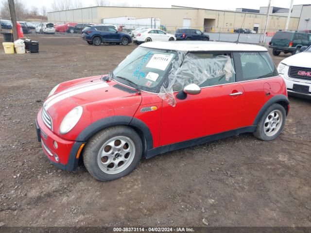 2005 MINI COOPER WMWRC33485TC58271 Photo 1