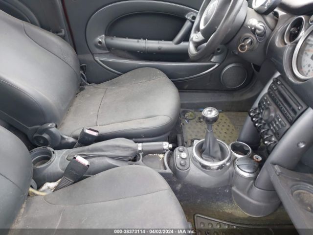 2005 MINI COOPER WMWRC33485TC58271 Photo 4