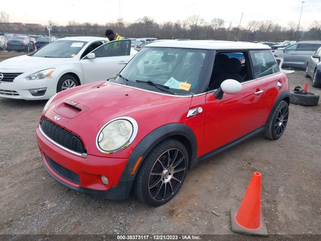 2007 MINI COOPER S WMWMF735X7TL90238 Photo 1