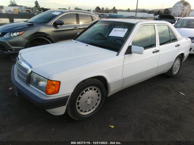1993 MERCEDES-BENZ 190 E 2.3 VIN: WDBDA28D5PG015093