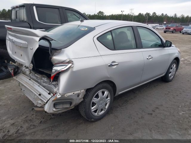 3N1CN7AP1JL802857 Nissan Versa 1.6 Sv